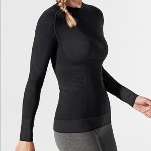 Blanqi’s Lift-up SportSupport™ Long Sleeve Contour